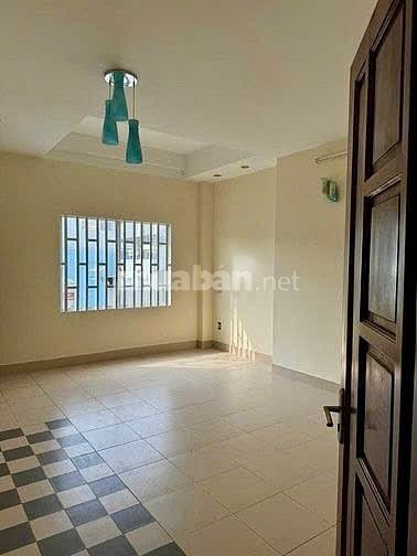 NHÀ MỚI 4 LẦU 5 LẦU MẶT TIỀN SẦM UẤT PHẠM VĂN CHÍ Q.6