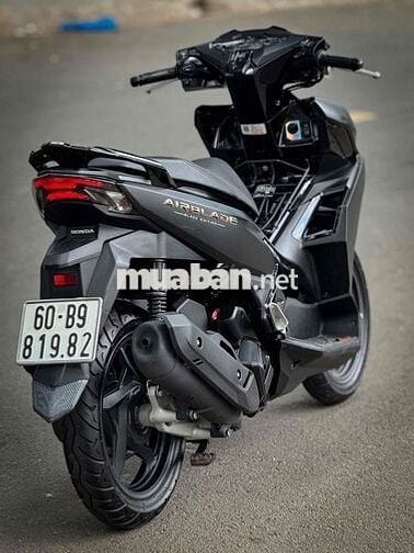 Ab 4 Val 2023 Đen Nhám chính chủ