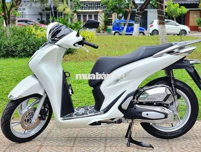 Sh 125 đi đúng y 1000 cây.Trời ơi nó mới lắm lun á