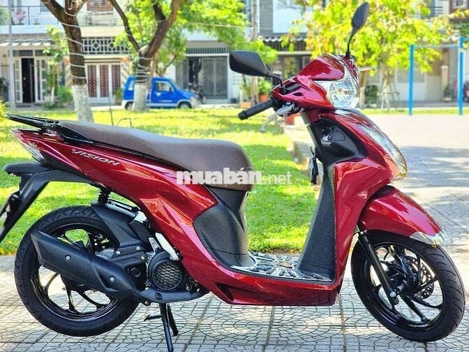 Vision đi 1 ngàn cây số.Nợ xấu đưa 10tr lấy xe ạ