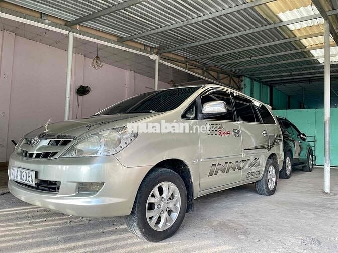 Toyota Innova 2007 G - 165800 km