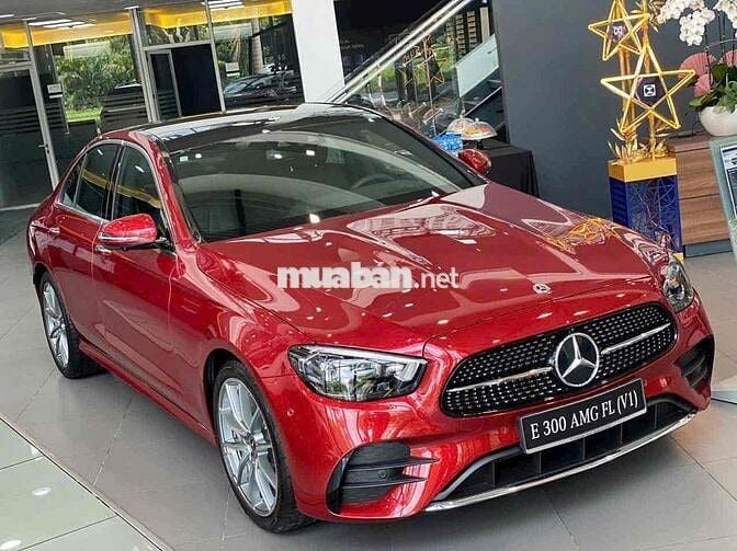 Mercedes Benz E300 AMG V1 Full Option