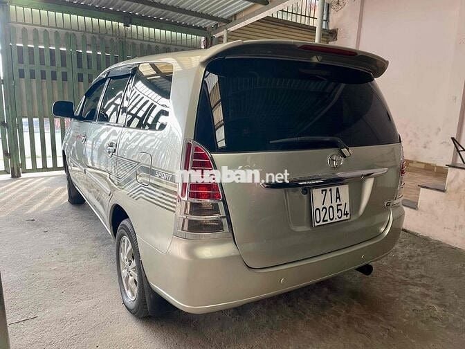Toyota Innova 2007 G - 165800 km