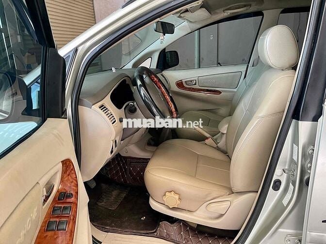 Toyota Innova 2007 G - 165800 km