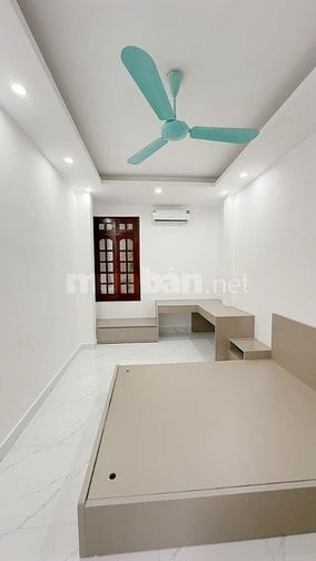 Bán Nhà Minh Khai – Hai Bà Trưng, 40m ra mặt phố, 30m2, 4 tầng, 5.6 tỷ