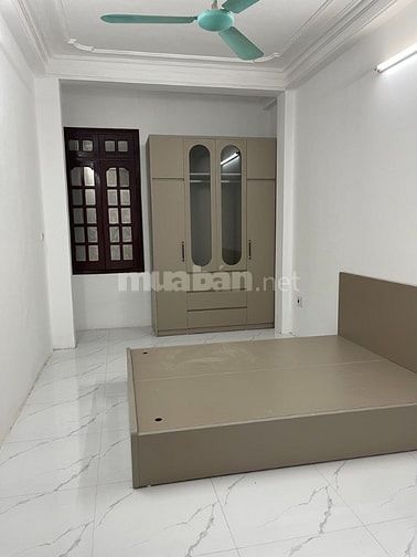 Bán Nhà Minh Khai – Hai Bà Trưng, 40m ra mặt phố, 30m2, 4 tầng, 5.6 tỷ