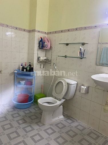 Nhà trọ giá rẻ Tân Bình an ninh tốt