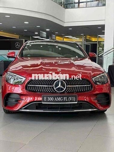 Mercedes Benz E300 AMG V1 Full Option