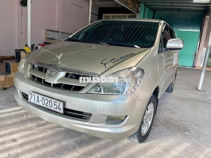 Toyota Innova 2007 G - 165800 km