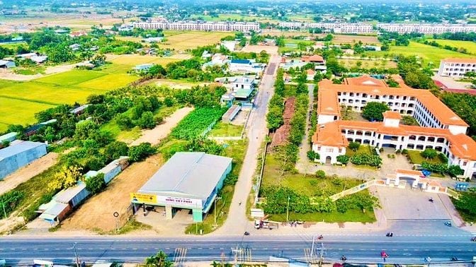 LÔ GÓC DUY NHẤT TẠI NHÀ PHỐ HẬU NGHĨA 405M2 GIÁ ĐẦU TƯ 17,8TR/M2