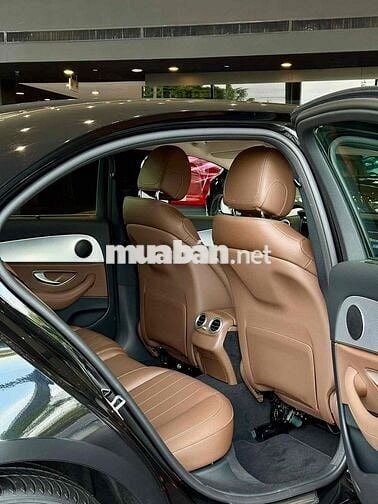 Mercedes Benz E 180 Avangarde V1 Full Option
