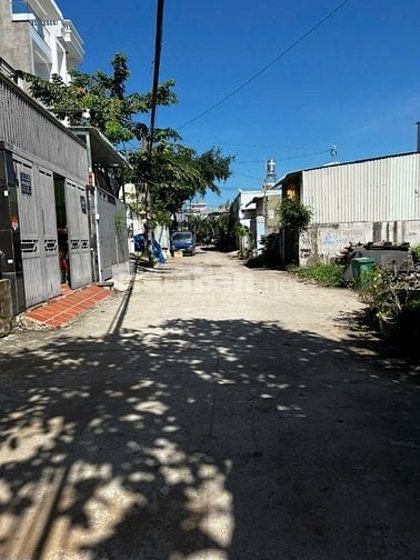 Đất Giá Rẻ. 1/ Thạnh Xuân 52. DT: 4.40 x 13.73m2. Giá: (3 tỷ)