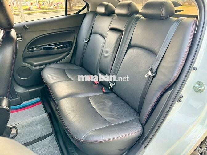 Mitsubishi Attrage 2019