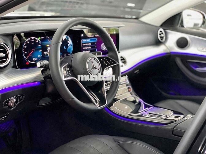 Mercedes Benz E 180 Avangarde V1 Full Option