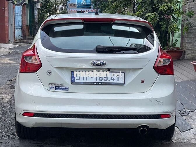 Ford Focus 2015 S 2.0 AT - 92000 km
