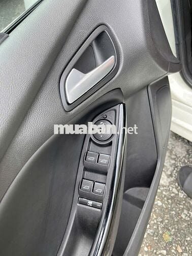 Ford Focus 2015 S 2.0 AT - 92000 km