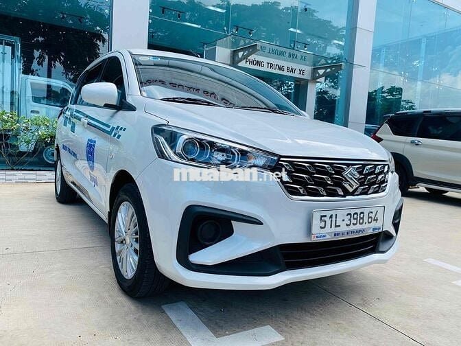Suzuki Ertiga 2022 Hybrid 1.5 MT - 24500 km
