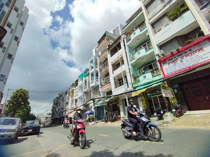 Đối diện CHUNG CƯ!MTKD Trần Văn Kiểu P.10 Q.6(4X18m) 3 lầu Chỉ 13,5 tỷ