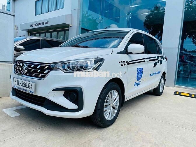 Suzuki Ertiga 2022 Hybrid 1.5 MT - 24500 km