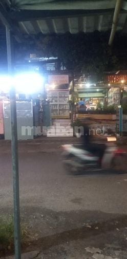 BÁN NHÀ ,SỔ HỒNG RIÊNG, CHƯA ĐẦU TƯ, 2 MTKD,THU 38TR,300M²,TT THỦ ĐỨC