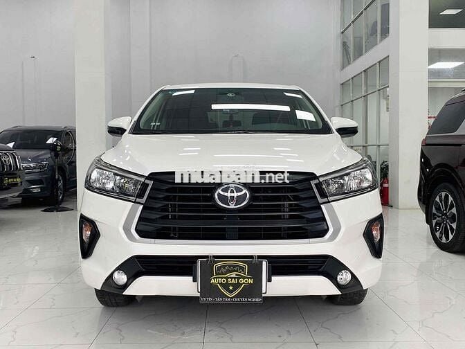 Toyota Innova 2021 2.0E - 32000 km