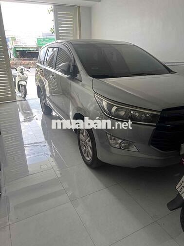 Toyota Innova 2016 - 97 km