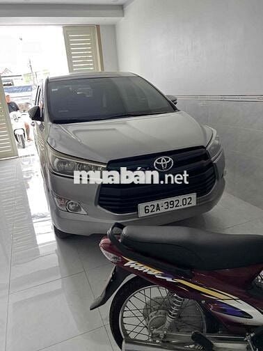 Toyota Innova 2016 - 97 km