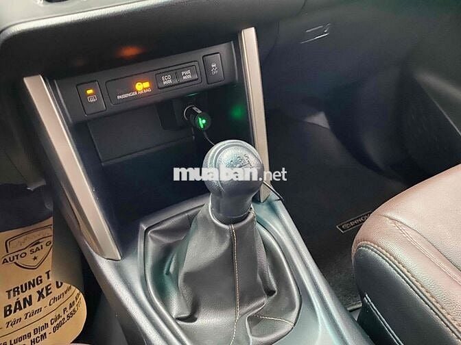 Toyota Innova 2021 2.0E - 32000 km