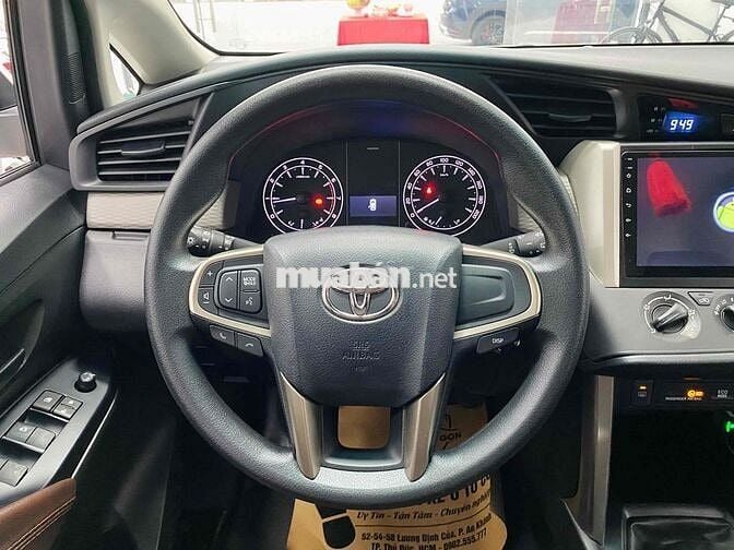 Toyota Innova 2021 2.0E - 32000 km