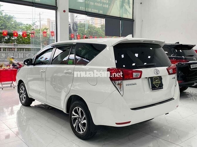 Toyota Innova 2021 2.0E - 32000 km