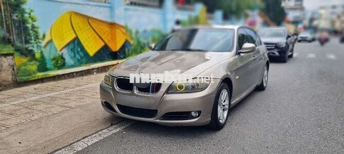 BMW 3 Series 201***0 km, đẹp hiếm có chiếc thứ 2