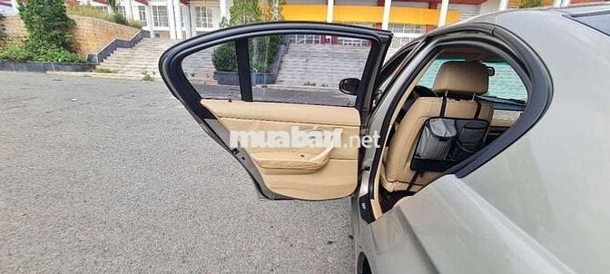 BMW 3 Series 201***0 km, đẹp hiếm có chiếc thứ 2