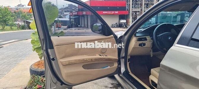 BMW 3 Series 201***0 km, đẹp hiếm có chiếc thứ 2