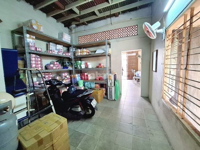Bán Nhà HXH Thông, Đồng Đen, Tân Bình, 175M2, Ngang 5.5M, Chỉ 13.x Tỷ