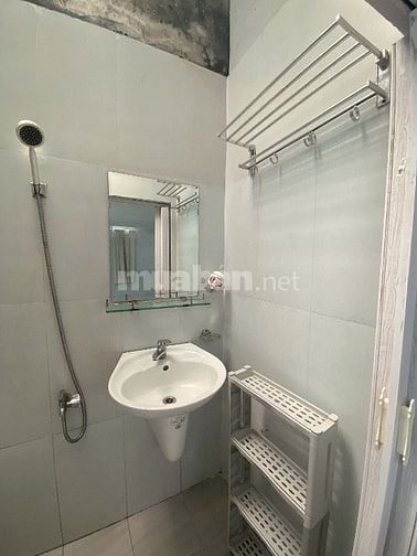 CHO THUÊ PHÒNG CÓ GÁC ĐƯỜNG BÌNH LỢI. P13. BÌNH THẠNH