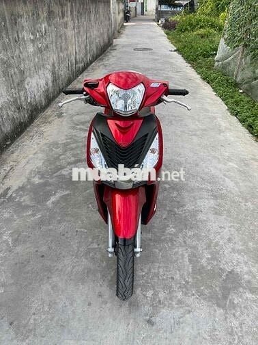 Cần bán visson 2018 máy zin chính chủ bấm biển mơi