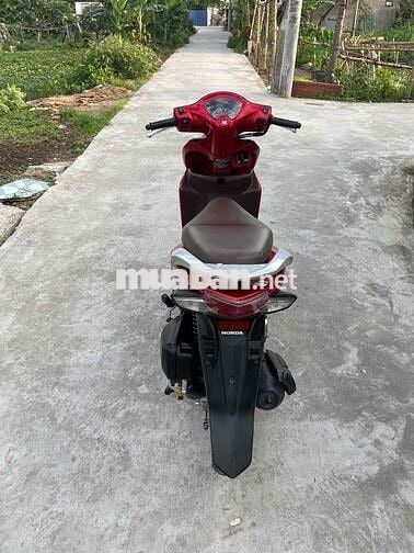 Cần bán visson 2018 máy zin chính chủ bấm biển mơi