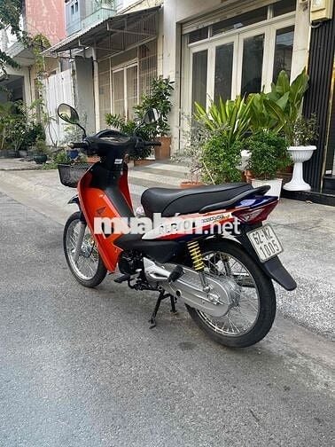 cần bán xe wave repsol giấy tờ đầy đủ máy ngon