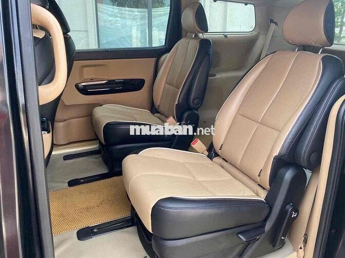 Kia Sedona 2016 - 127899 km