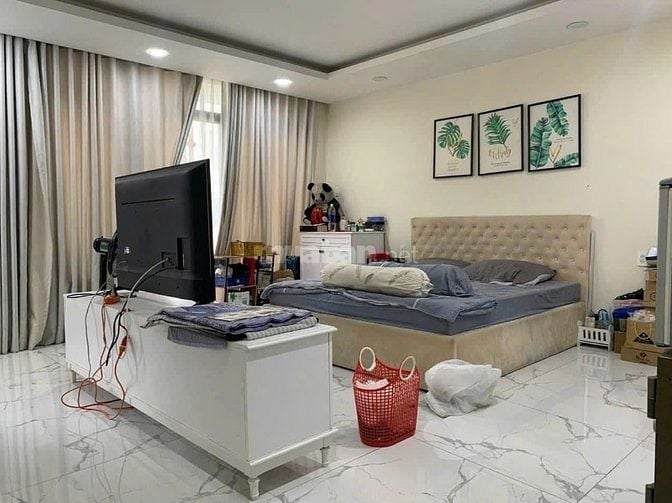 BÁN NHÀ HXH ĐƯỜNG HUỲNH VĂN BÁNH , QUẬN PHÚ NHUẬN 