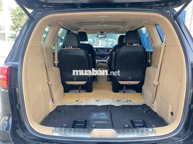 Kia Sedona 2016 - 127899 km