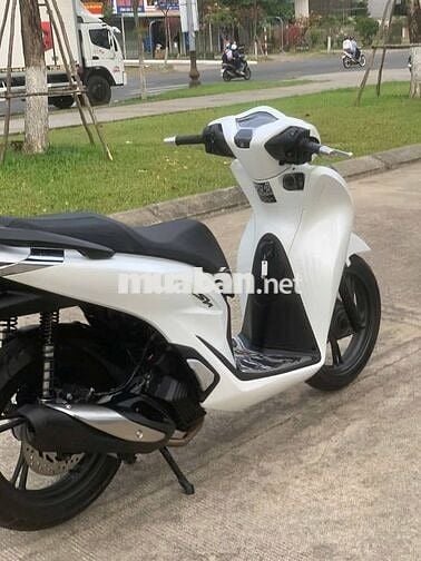 Honda sh 2024 trắng lên đèn siêu đẹp có trả góp