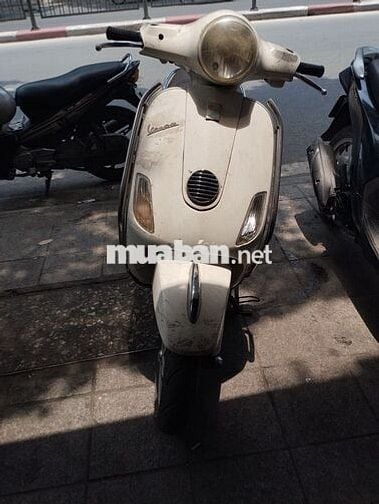 Xe tay ga Vespa 150 2009 màu Trắng máy ngon