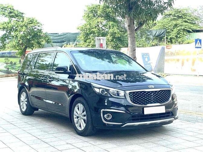 Kia Sedona 2016 - 127899 km