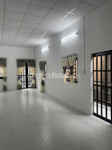 Bán gấp nhà 2 mặt hẻm Ông Ích Khiêm P.5 Quận 11