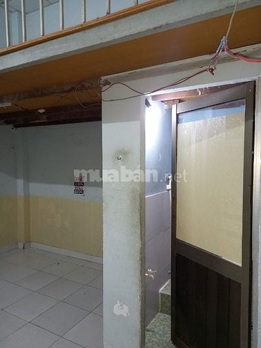 Cho thuê phòng trọ đường Lê Văn Quới: diện tích 22m2, 1tr6/tháng