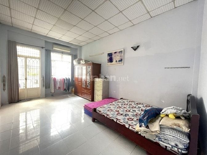 Mặt tiền Thái Phiên, Quận 11, 50m2, nở hậu, siêu kinh doanh, chỉ 9 tỷ 