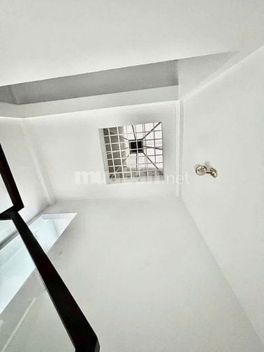 BÁN NHÀ TRUNG TÂM CẦU GIẤY, NGÕ RỘNG OTO TRÁNH GIÁ CHỈ TỪ 15T