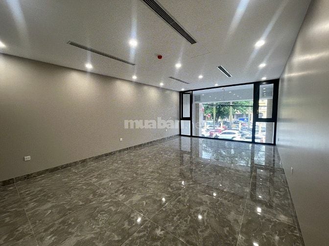 Chính chủ có nhà riêng 90m² mặt sàn, mặt phố Trần Quý Cáp, mặt tiền 5m