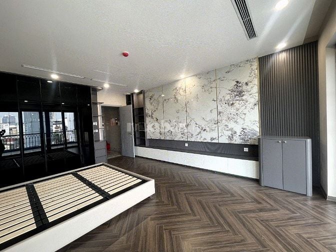 Chính chủ có nhà riêng 90m² mặt sàn, mặt phố Trần Quý Cáp, mặt tiền 5m